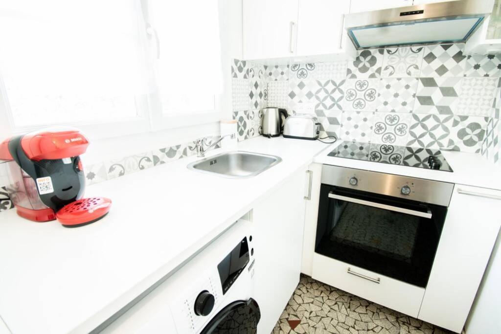 Ideal Acces Aux Portes De Paris 까셩 외부 사진